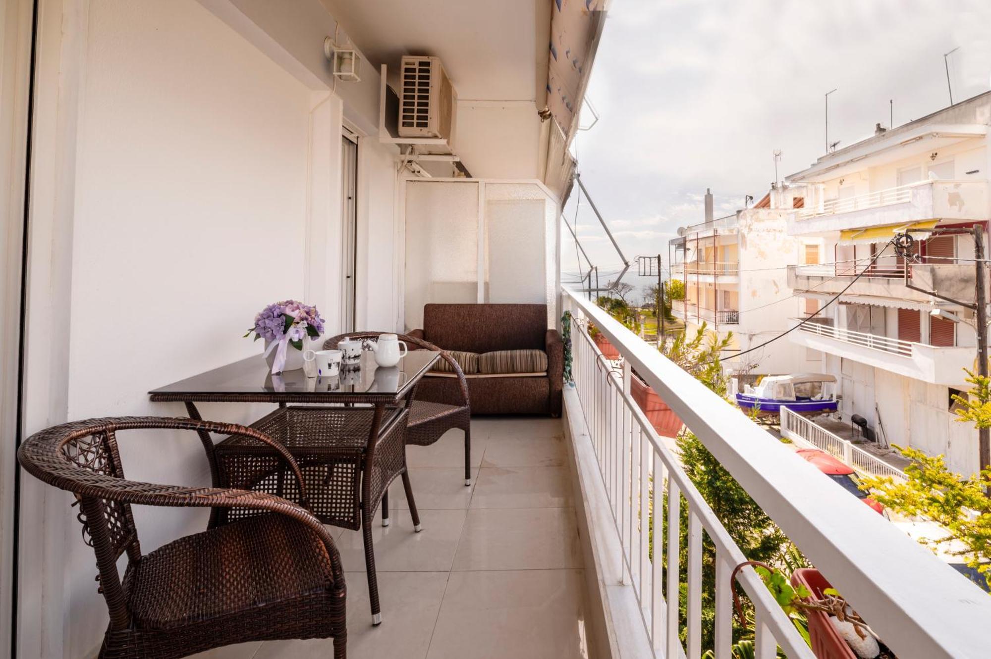 Emi'S Beach Apartment Nea Kallikrateia 外观 照片